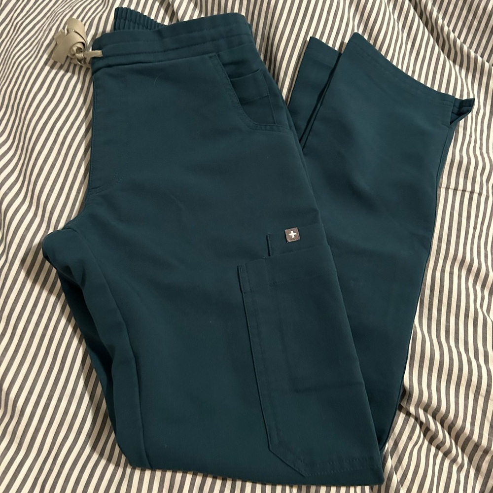 FIGS Yola Scrub Pants in Caribbean Blue - Size XXS PETITE
